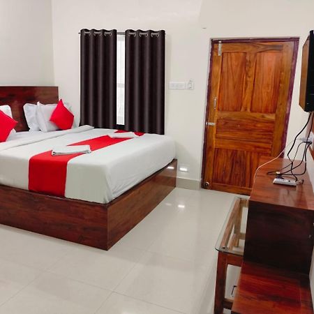 Hotel Sea Gold Puri Bagian luar foto