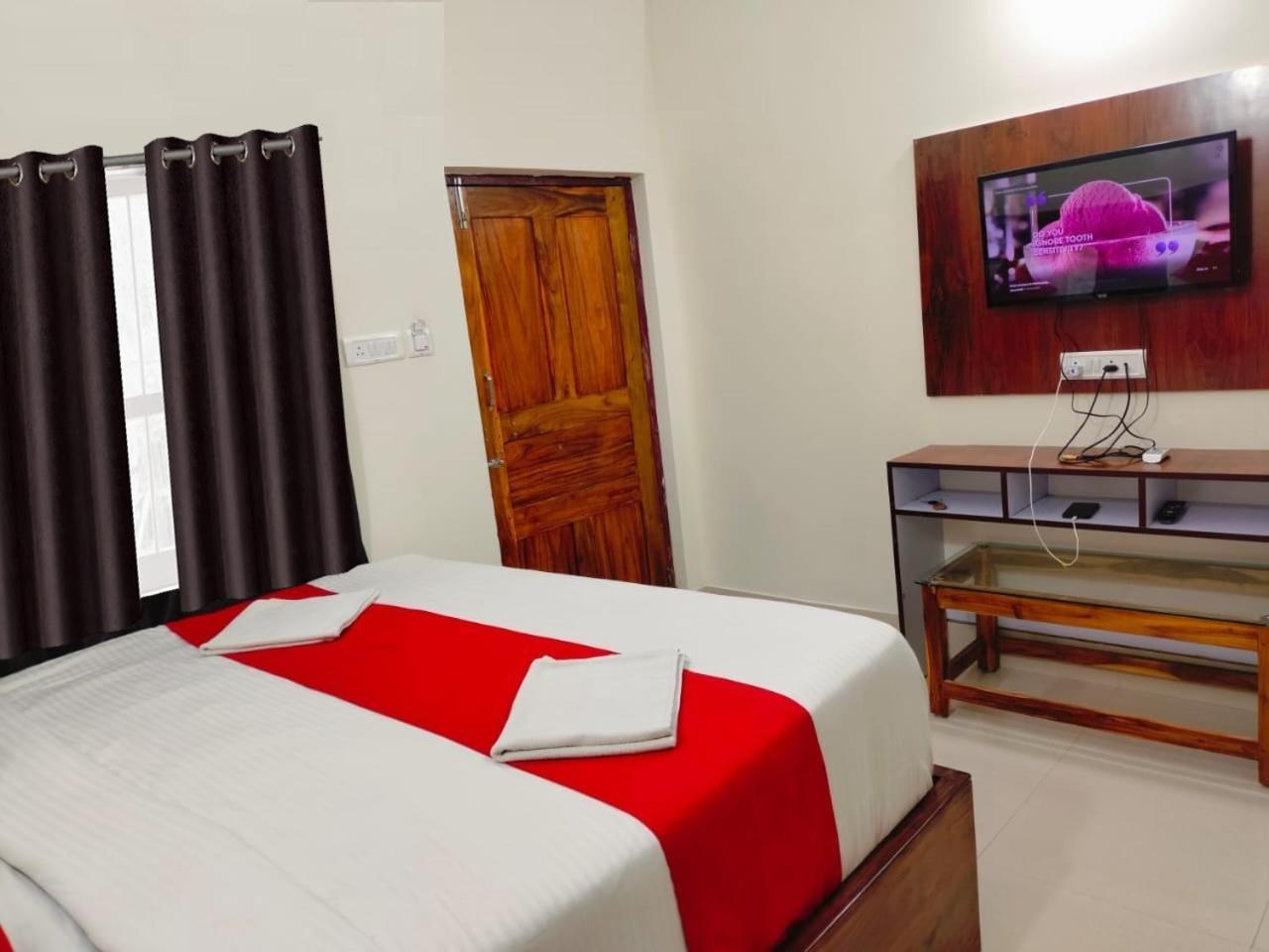 Hotel Sea Gold Puri Bagian luar foto